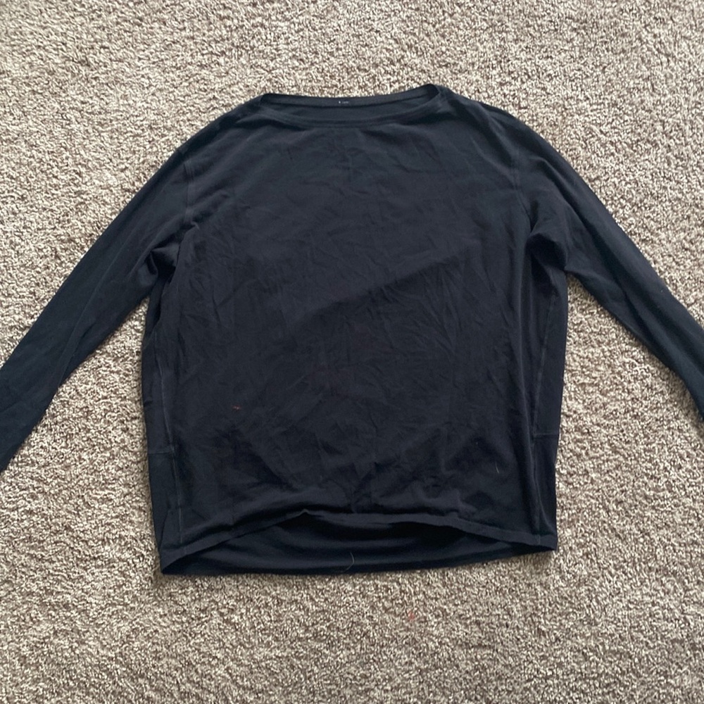 Lululemon black long sleeve